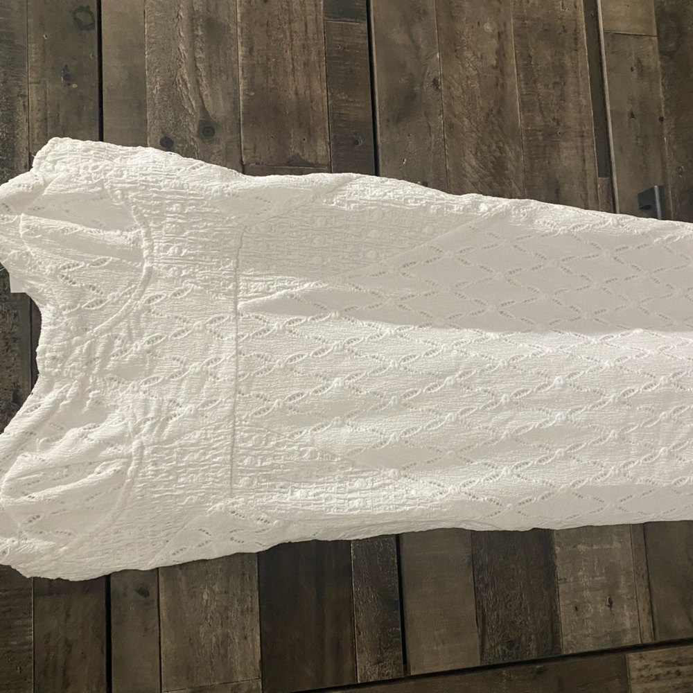 WHITE DRESS - Picture 2 of 4